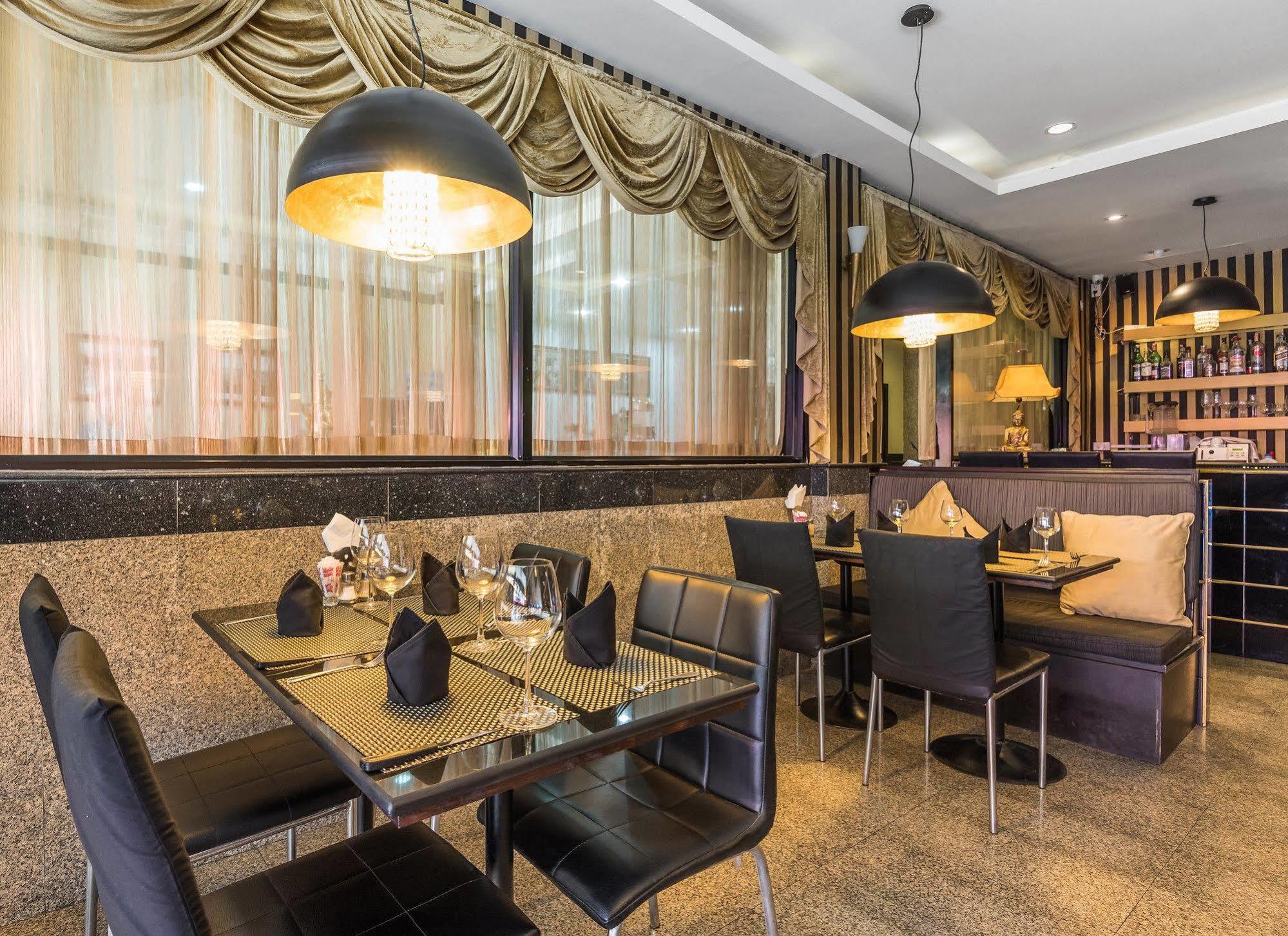The Ambiance Hotel Pattaya Dış mekan fotoğraf