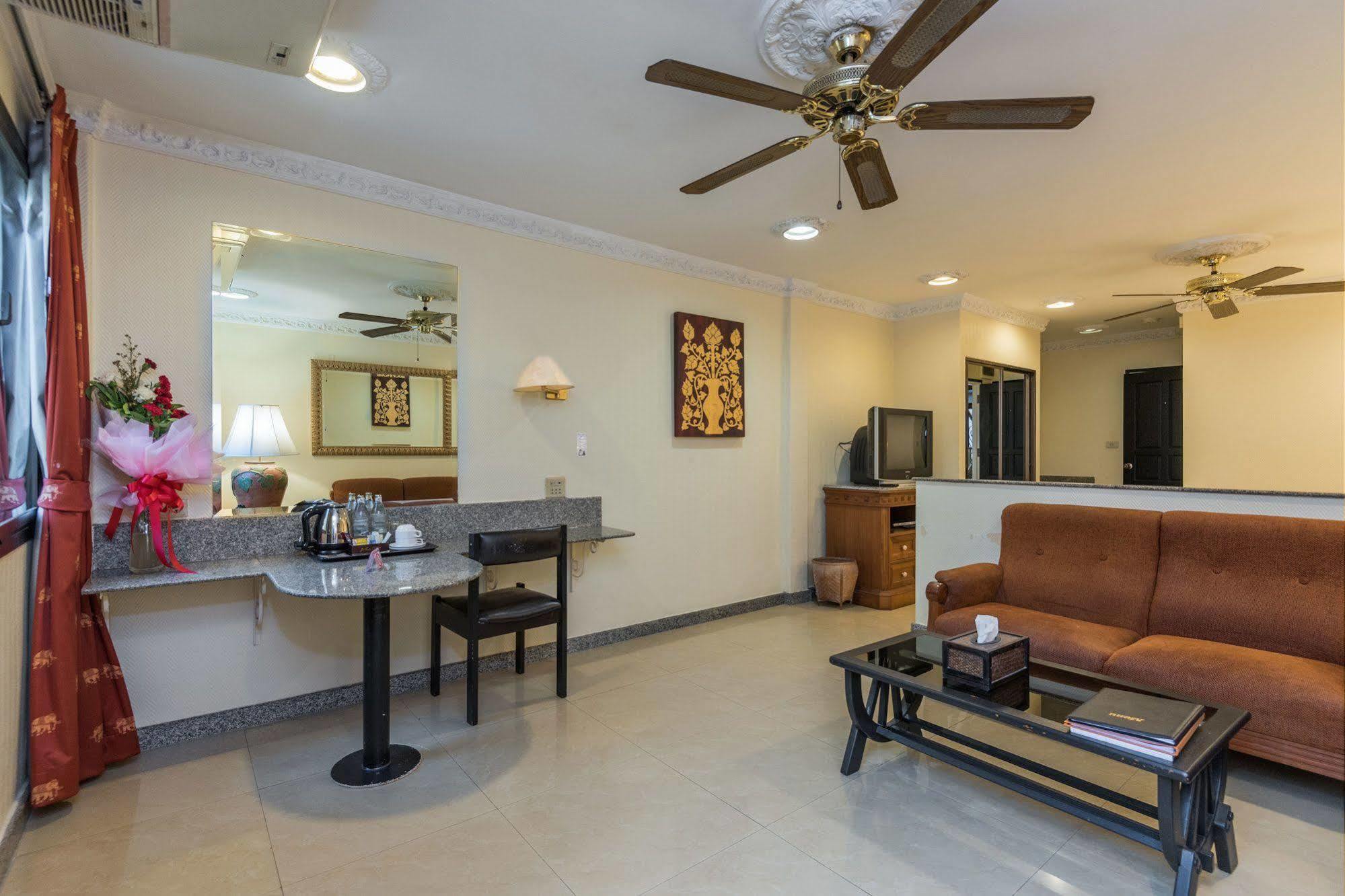 The Ambiance Hotel Pattaya Dış mekan fotoğraf